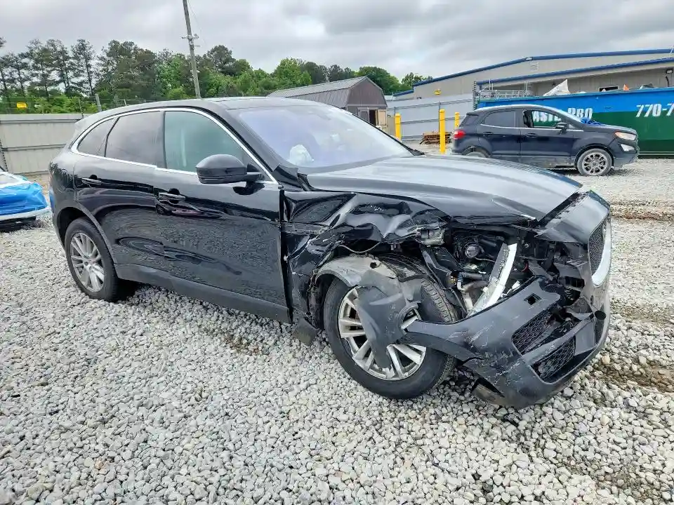 SADCK2GX3LA635531 2020 JAGUAR F-PACE-3