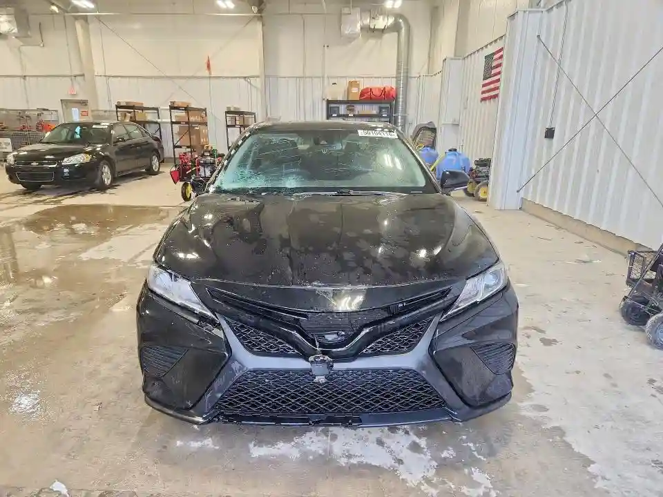 4T1J11AK1LU392079 2020 TOYOTA CAMRY-4