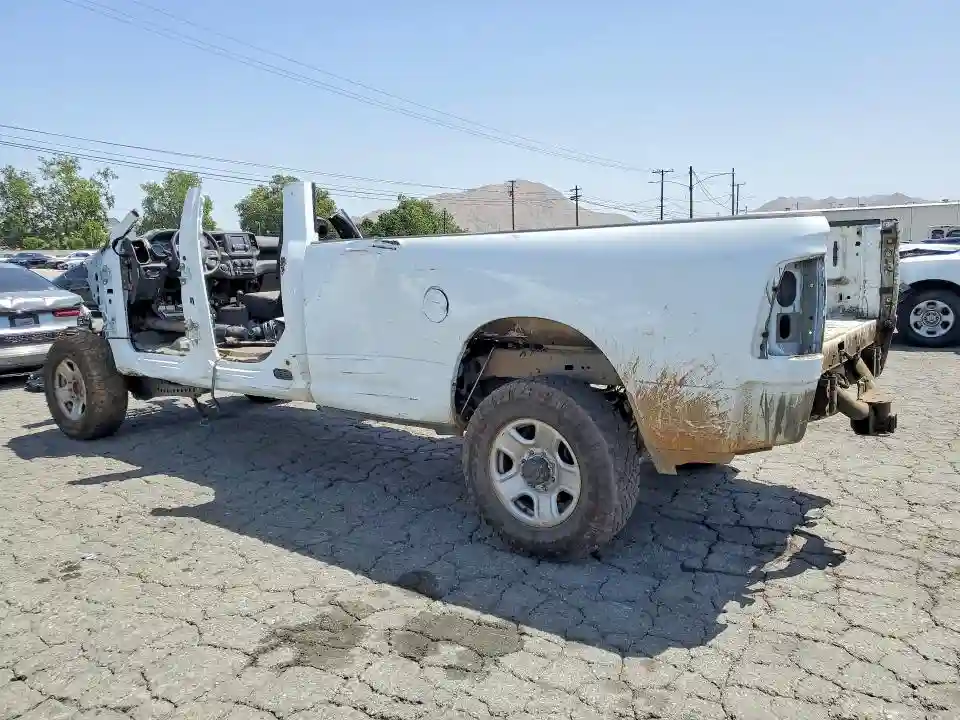 3C6UR5HJ7PG543893 2023 RAM 2500-1