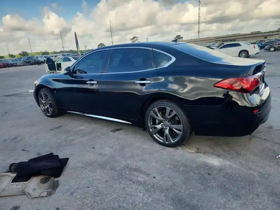 JN1BY1PP2FM601716 2015 INFINITI Q70-1