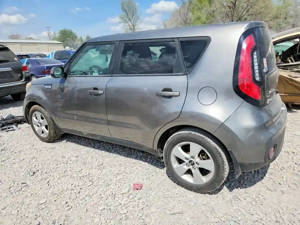 KNDJN2A29K7686499 2019 KIA SOUL BASE-1