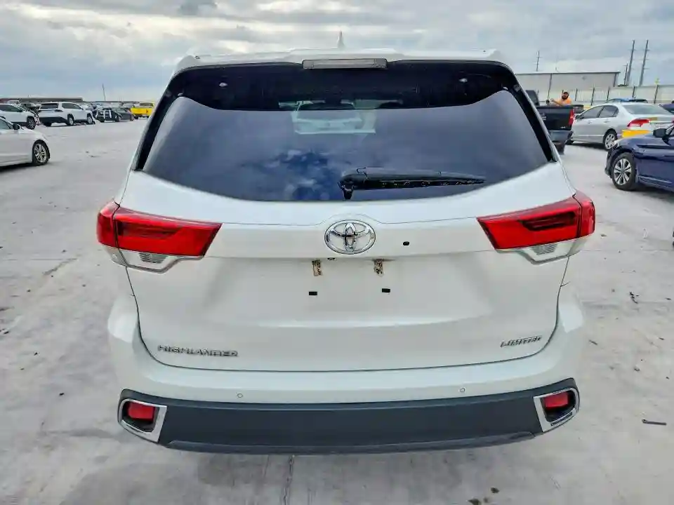 5TDYZRFH4JS240158 2018 TOYOTA HIGHLANDER-5