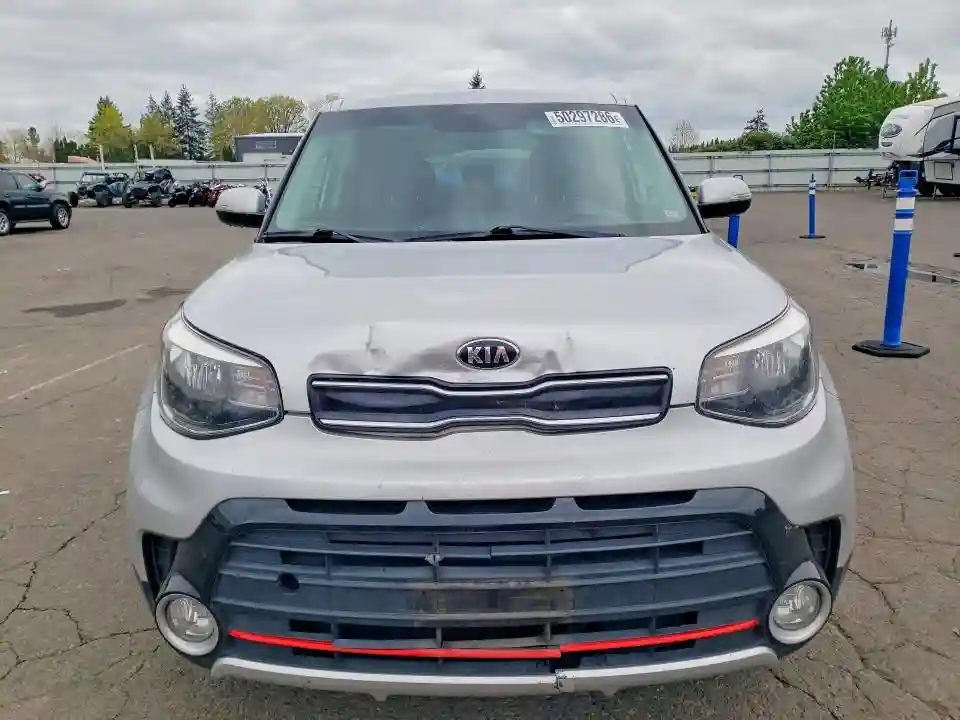KNDJX3AA6J7576645 2018 KIA SOUL-4
