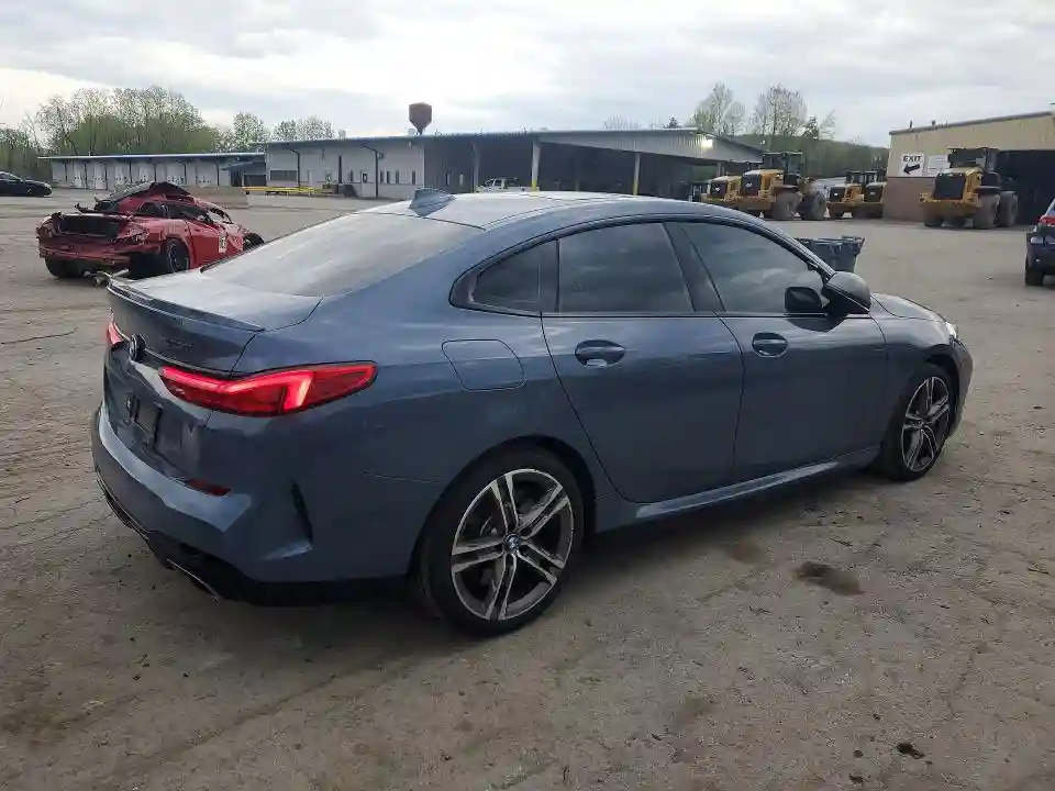 WBA13AL06R7R74158 2024 BMW M2-2