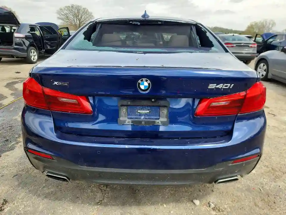 WBAJE7C59KWW13270 2019 BMW 5 SERIES-5