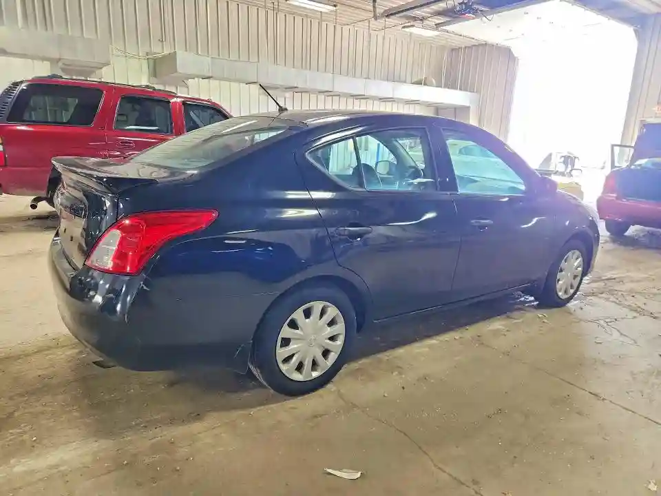3N1CN7AP2GL912762 2016 NISSAN VERSA-2