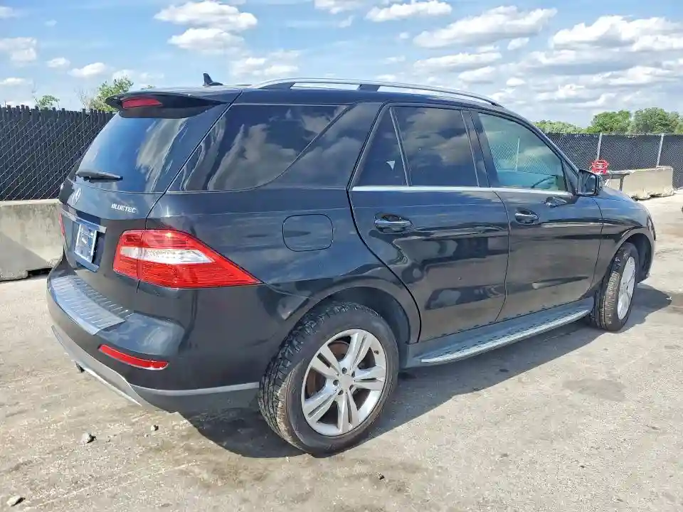 4JGDA0EB8FA473734 2015 MERCEDES-BENZ M-CLASS-2