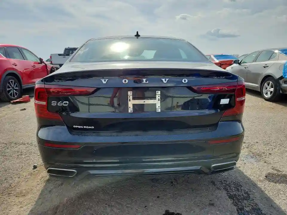7JRBR0FZ0NG177409 2022 VOLVO S60-5