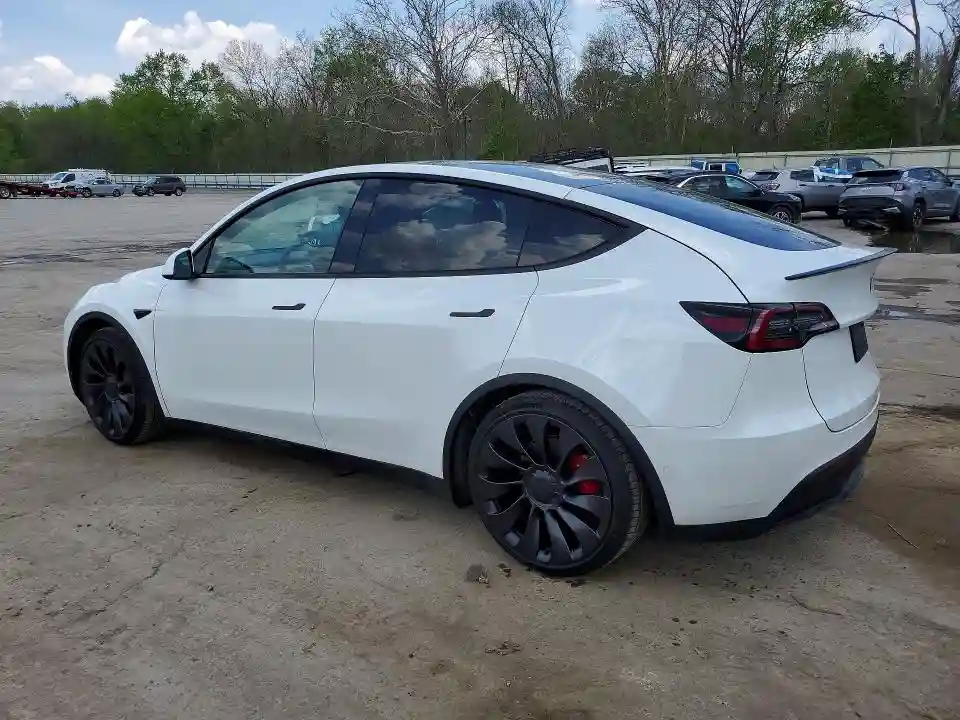 7SAYGDEF7NF464580 2022 TESLA MODEL Y-1