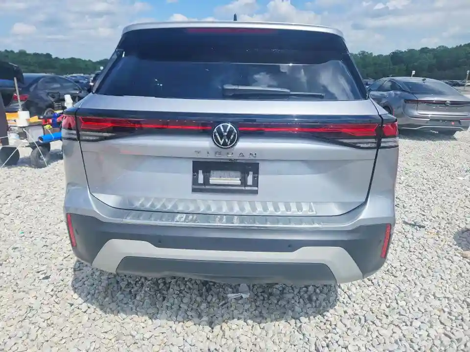 3VVCR7RM0SM033048 2025 VOLKSWAGEN TIGUAN-5
