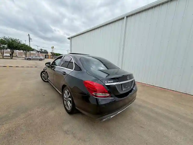 55SWF4JB4JU235776 2018 MERCEDES-BENZ C-CLASS-2