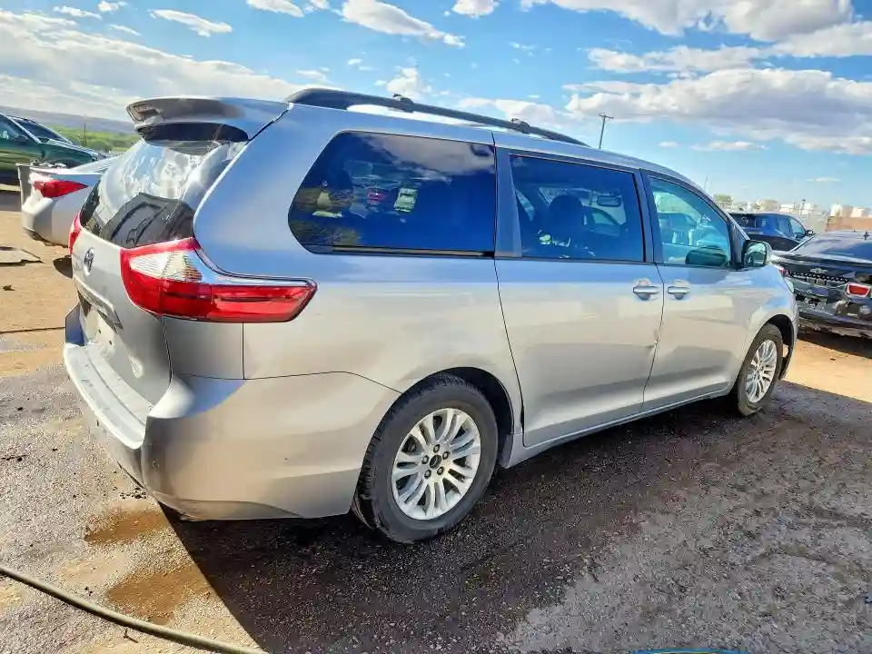 5TDYK3DC5FS678168 2015 TOYOTA SIENNA-2