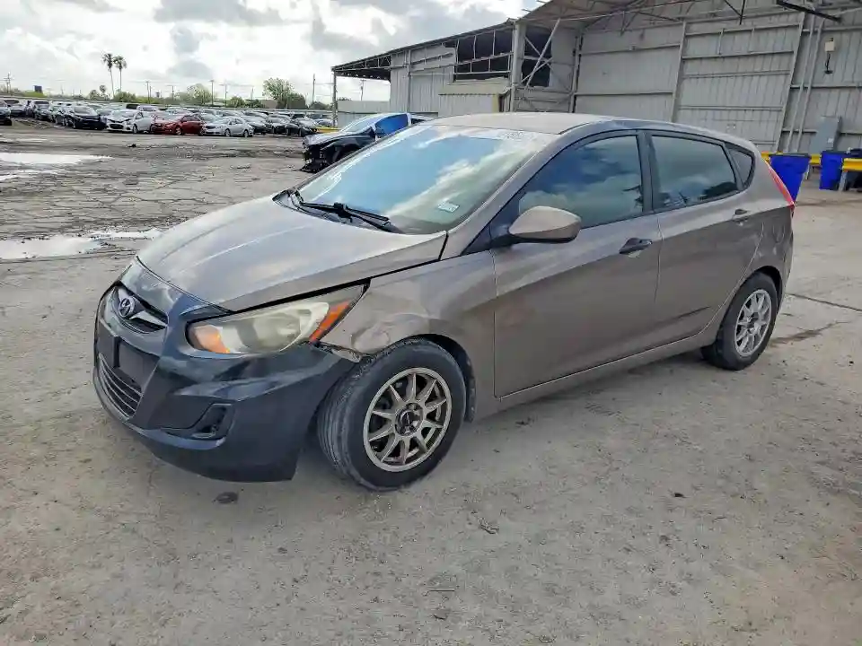 KMHCT5AE3DU138721 2013 HYUNDAI ACCENT-0