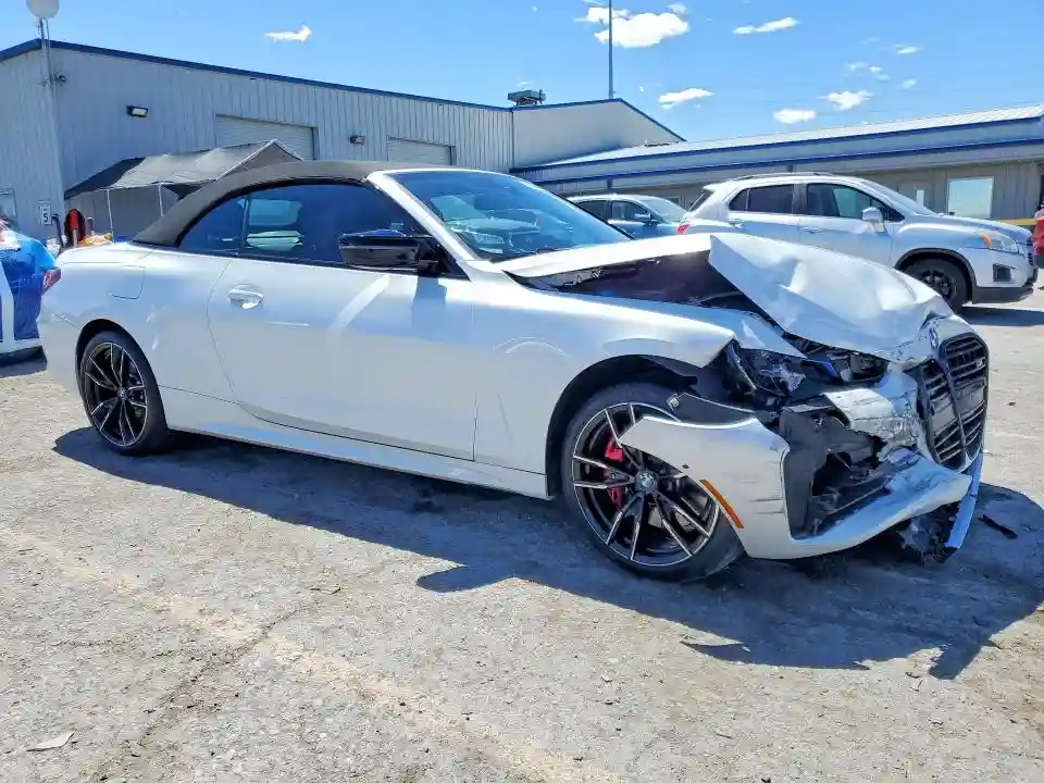 WBA63DB09TCW54937 2026 BMW M4-3