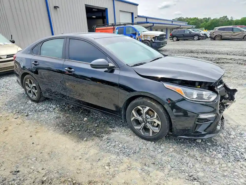 3KPF24AD9LE210766 2020 KIA FORTE-3