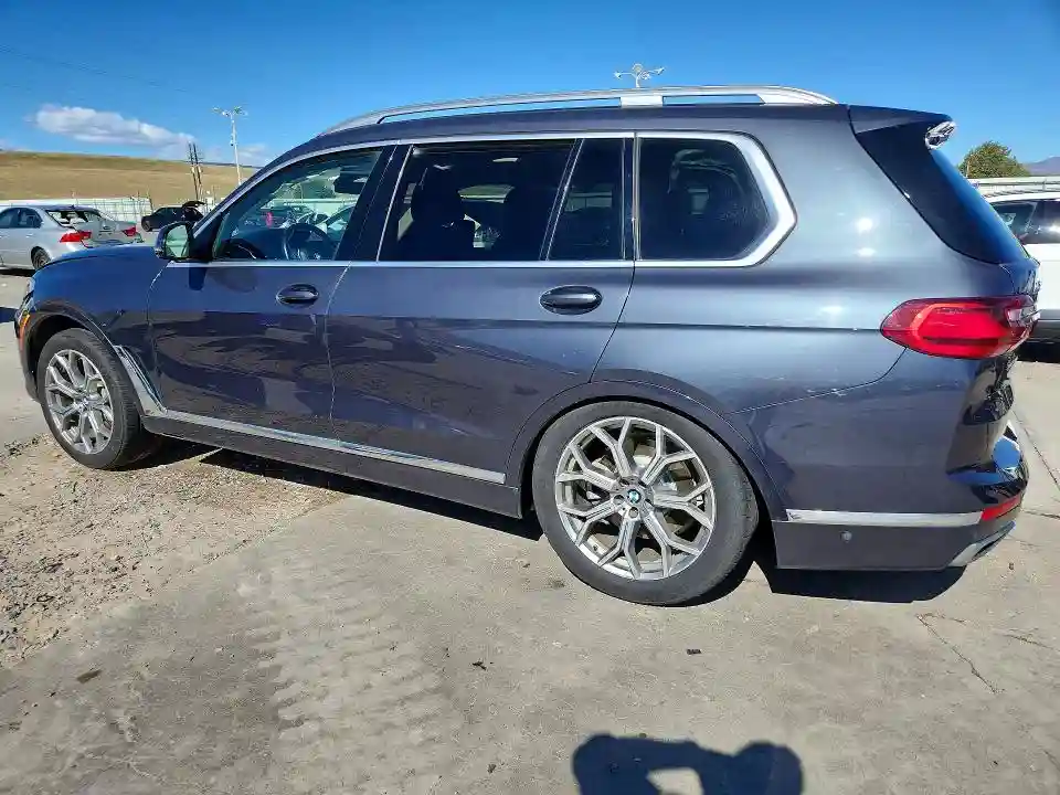 5UXCW2C53KL087049 2019 BMW X7-1