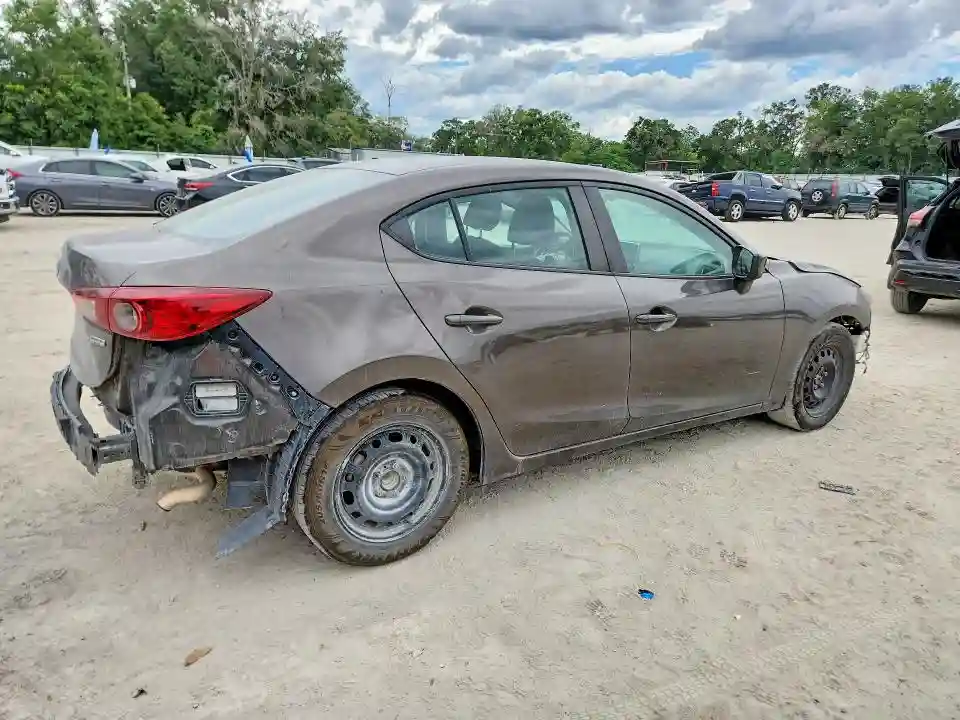 3MZBM1U70FM172414 2015 MAZDA 3-2