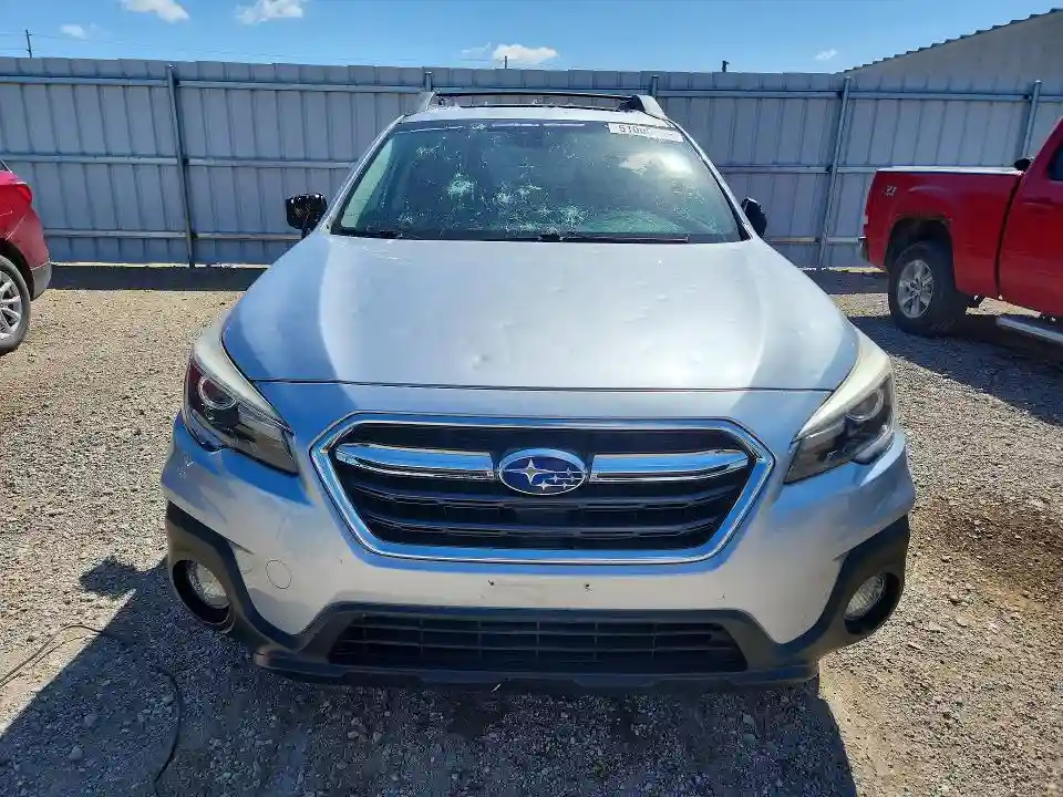 4S4BSANC0J3235070 2018 SUBARU OUTBACK-4