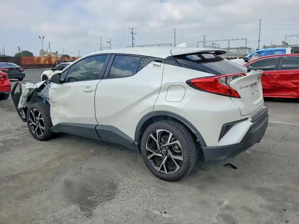 JTNKHMBX3K1035014 2019 TOYOTA C-HR-1