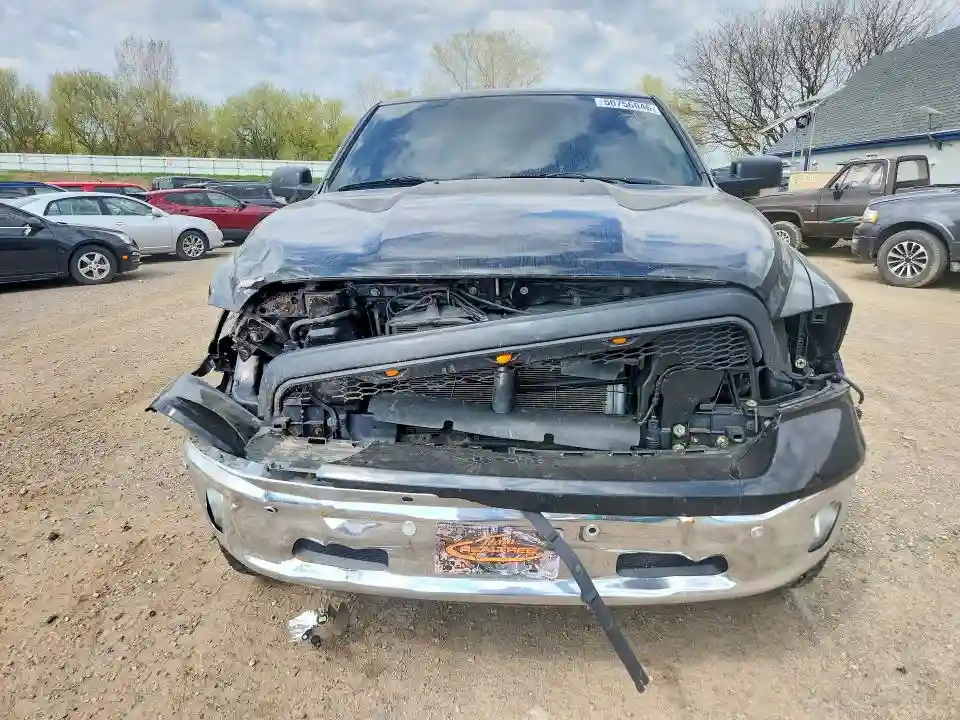 1C6RR7LG8FS552011 2015 RAM 1500-4