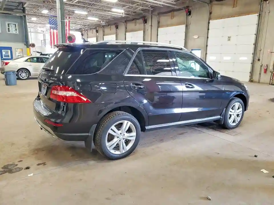 4JGDA2EB4DA208253 2013 MERCEDES-BENZ M-CLASS-2