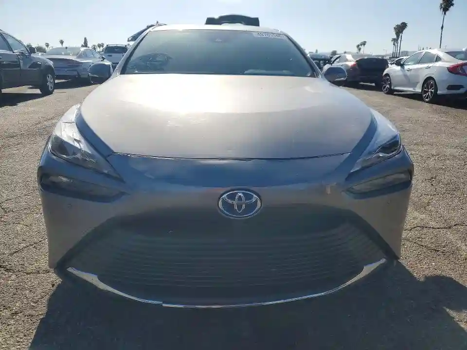 JTDAAAAA3PA008127 2023 TOYOTA MIRAI-4