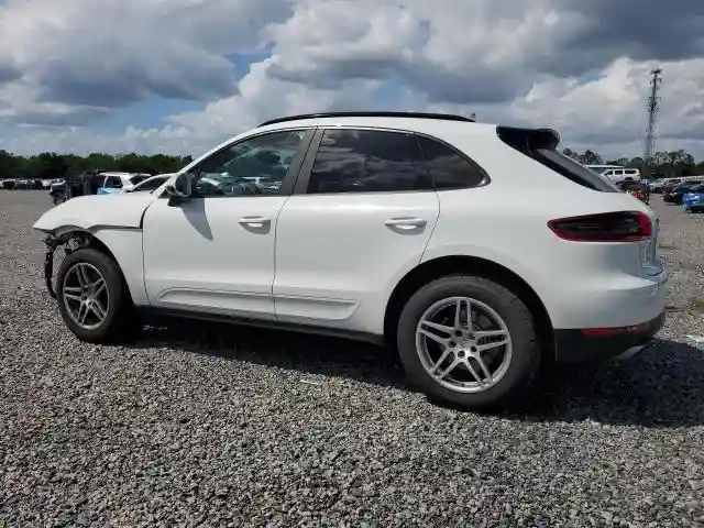 WP1AA2A53JLB03192 2018 PORSCHE MACAN-1