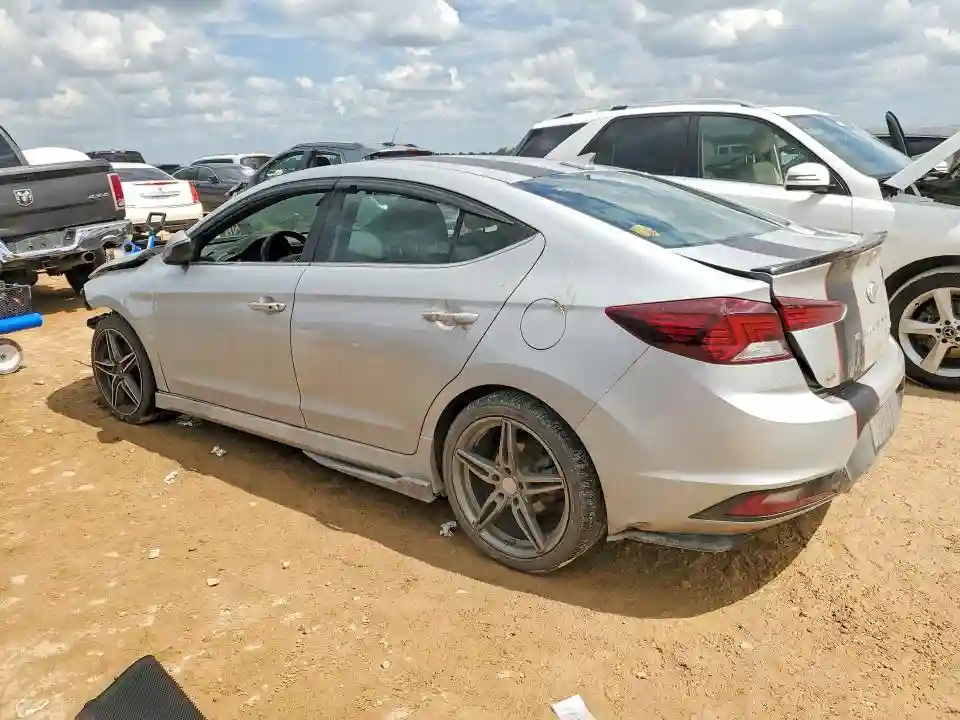 KMHD04LB2KU830007 2019 HYUNDAI ELANTRA-1