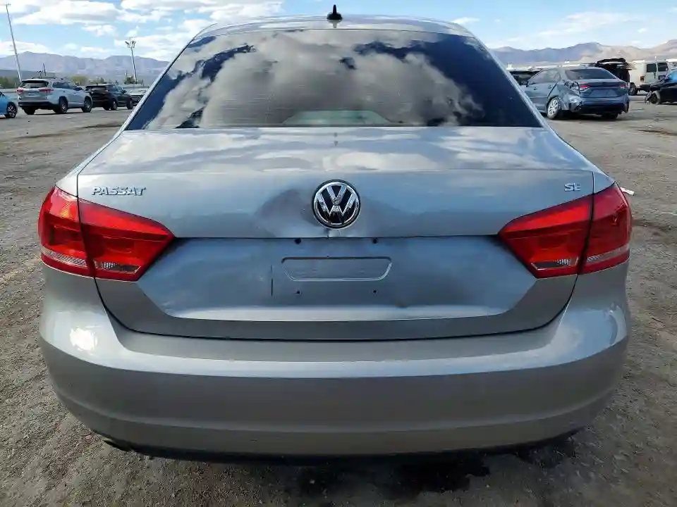 1VWBP7A3XDC009912 2013 VOLKSWAGEN PASSAT-5