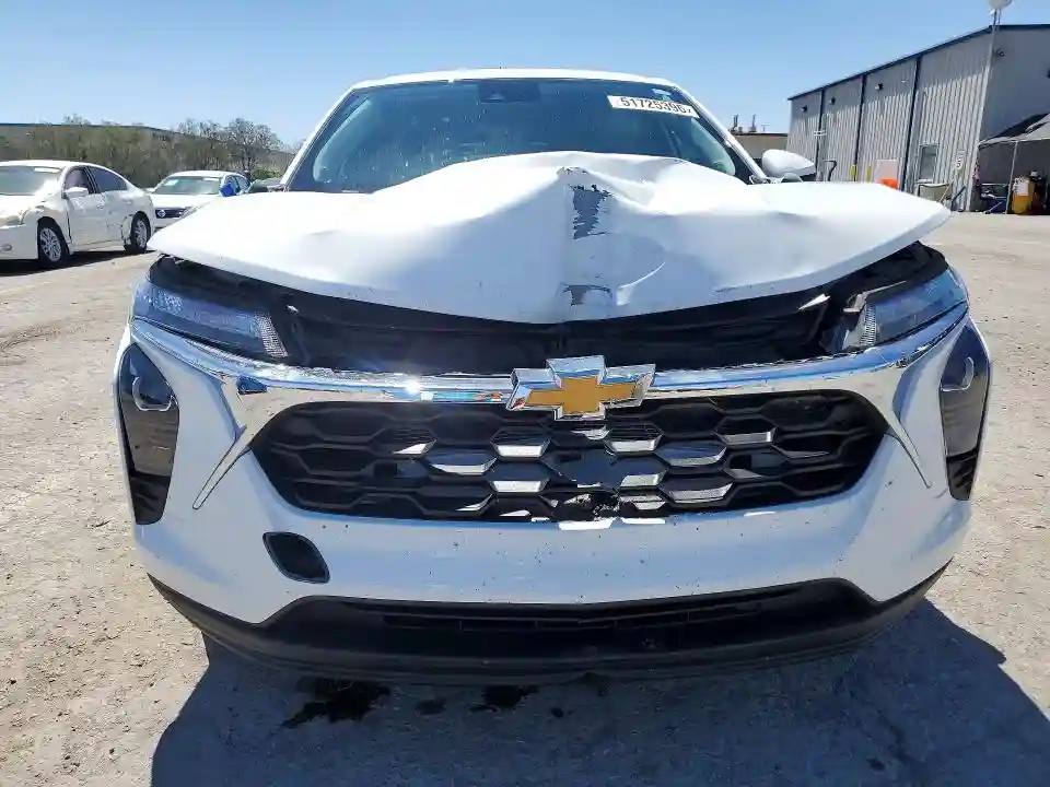 KL77LFEP5SC196577 2025 CHEVROLET TRAX-4
