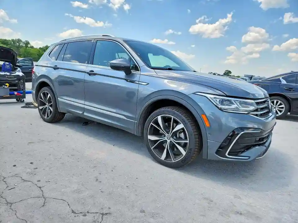 3VV4B7AX5NM119426 2022 VOLKSWAGEN TIGUAN-3