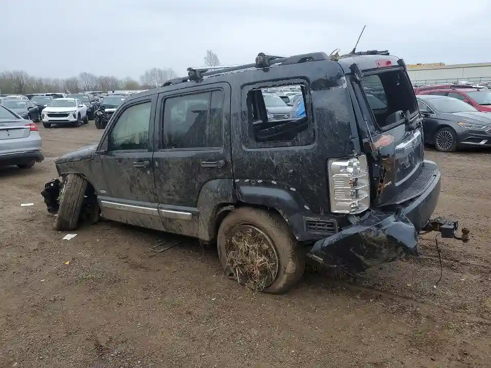 1C4PJMAK8CW203786 2012 JEEP LIBERTY-1