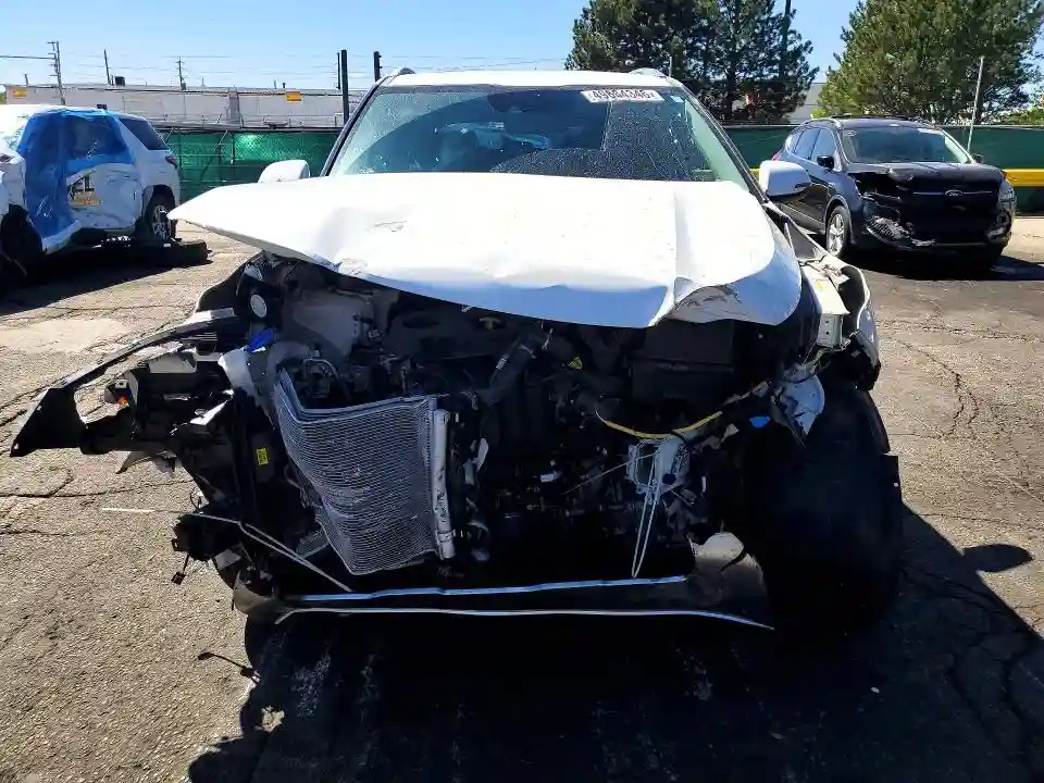 KNDERCAA0R7646731 2024 KIA SELTOS-4