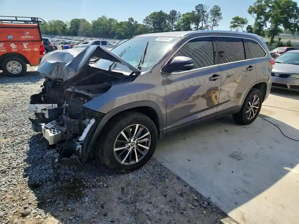 5TDKZRFH1JS265475 2018 TOYOTA HIGHLANDER-0