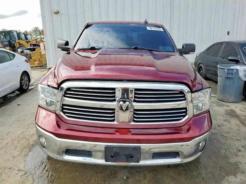 3C6RR7LTXHG637875 2017 RAM 1500-4