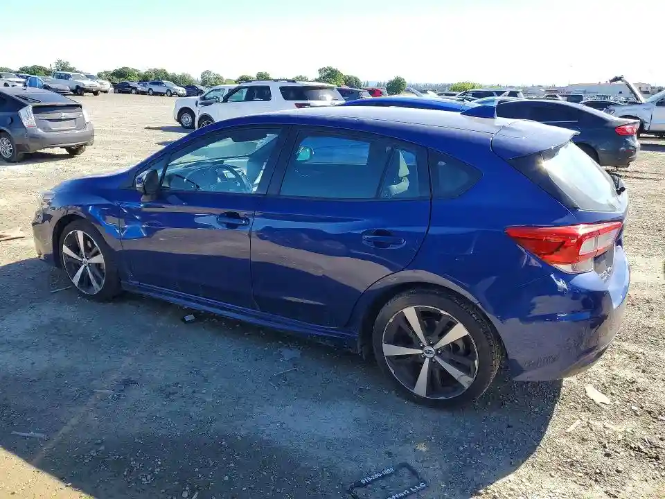4S3GTAM60H3711296 2017 SUBARU IMPREZA-1