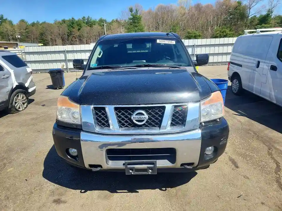 1N6AA0EC4FN503690 2015 NISSAN TITAN-4