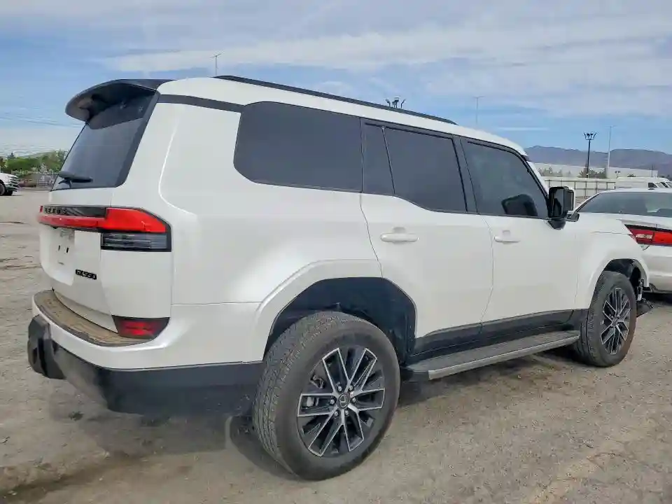 JTJTBCDX9S5052066 2025 LEXUS GX-2