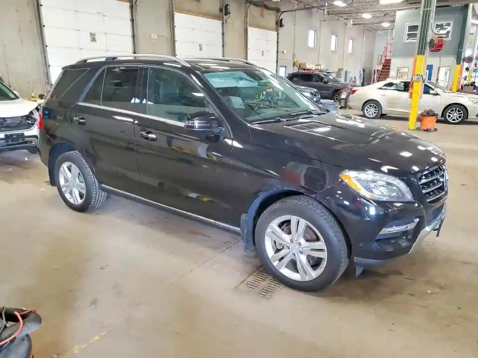 4JGDA2EB4DA208253 2013 MERCEDES-BENZ M-CLASS-3