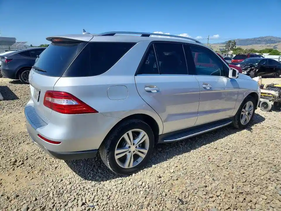 4JGDA5JBXEA275447 2014 MERCEDES-BENZ M-CLASS-2