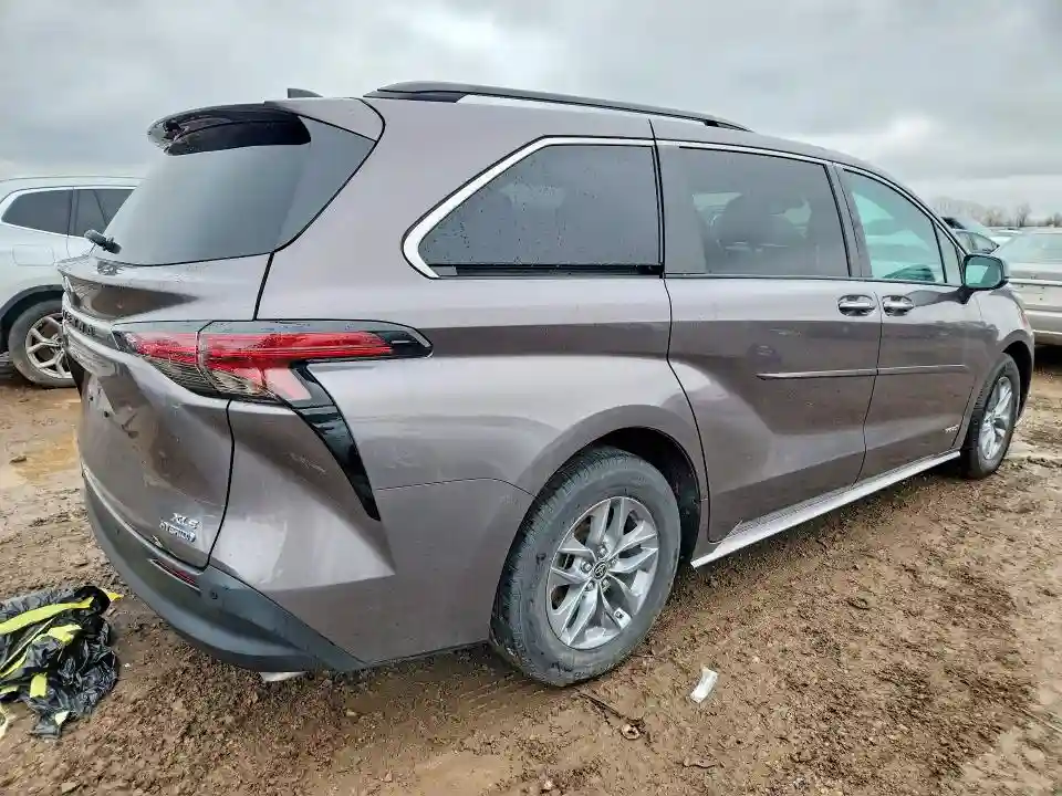 5TDYRKEC0MS062590 2021 TOYOTA SIENNA-2
