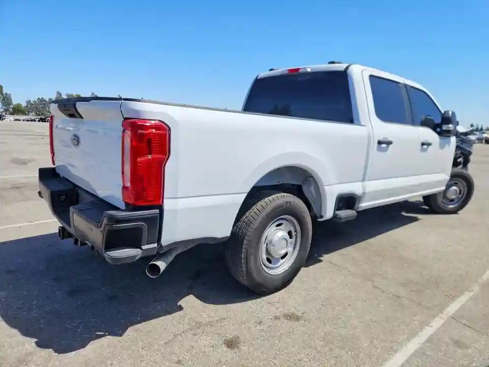1FT7W2AA0REF67034 2024 FORD F250-2