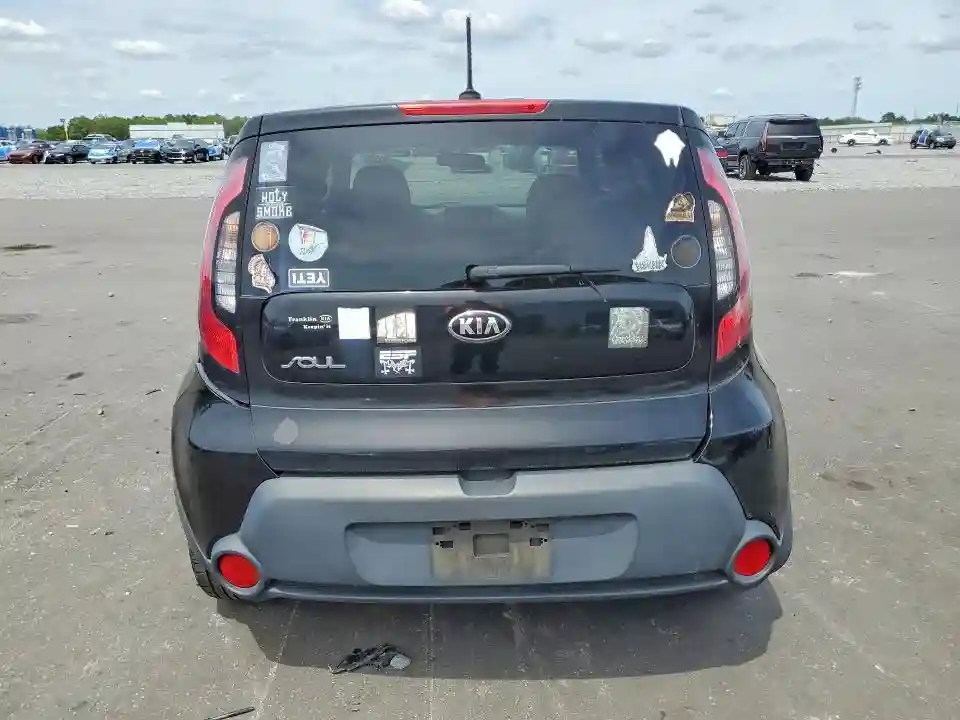 KNDJN2A27G7303893 2016 KIA SOUL-5
