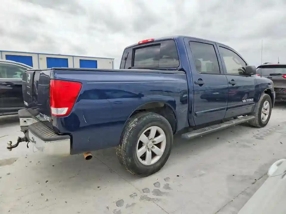 1N6BA0EKXAN302302 2010 NISS TITAN-2