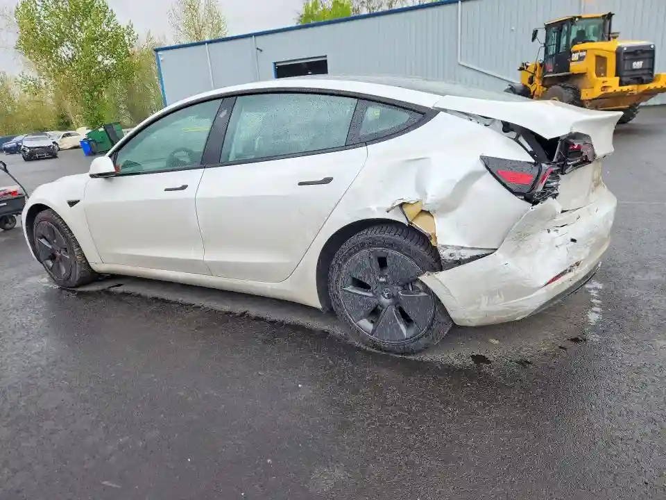 5YJ3E1EAXPF590340 2026 TESLA MODEL 3-1