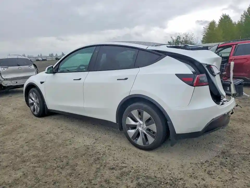 7SAYGDEE3NF572928 2022 TESLA MODEL Y-1