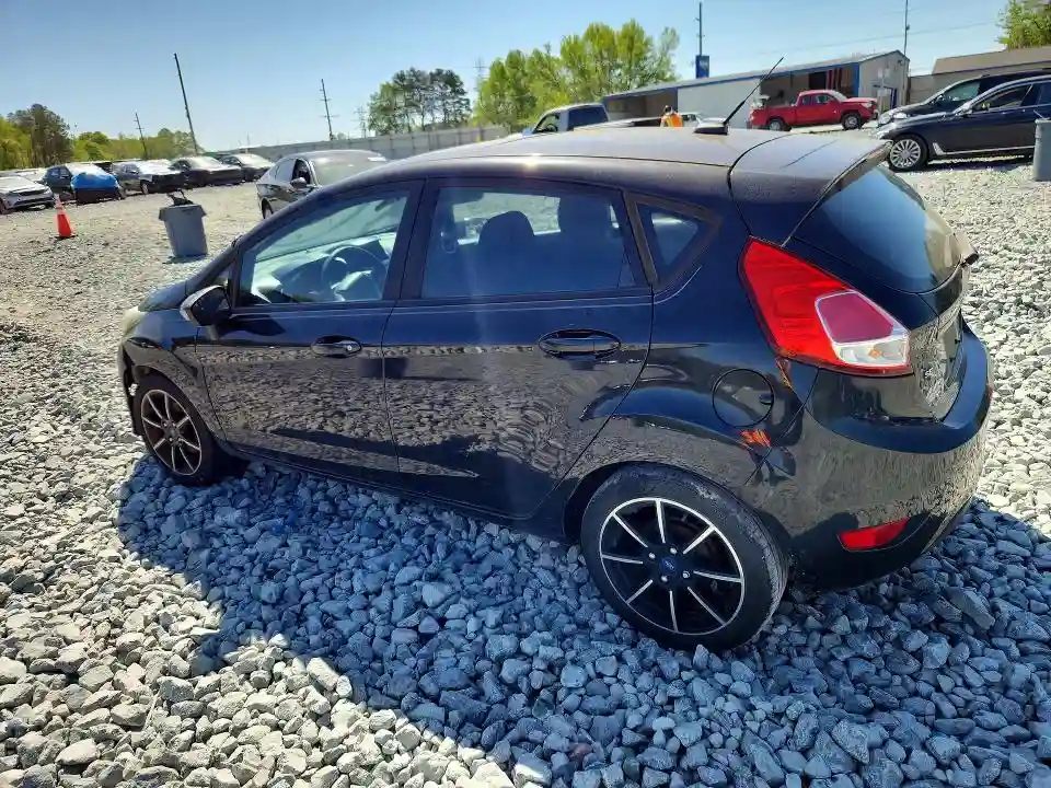 3FADP4EJ9FM150397 2015 FORD FIESTA-1