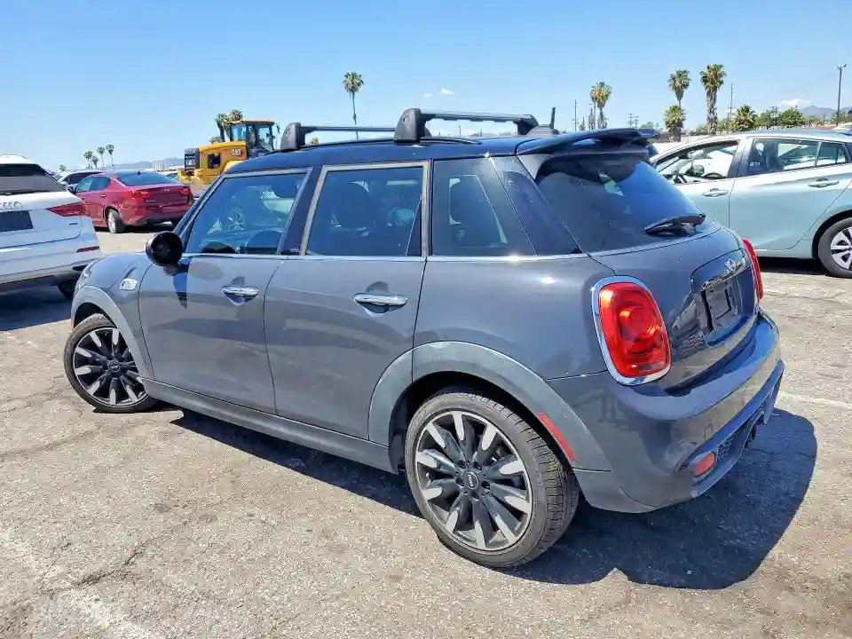 WMWXU3C53G2D29172 2016 MINI COOPER-1
