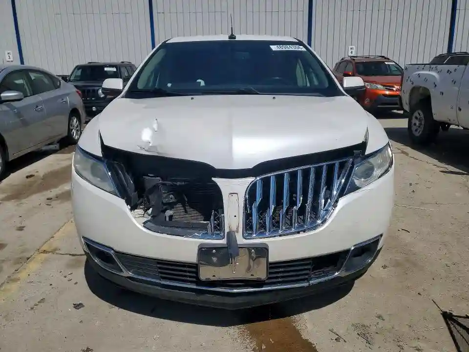 2LMDJ6JK1EBL17499 2014 LINCOLN MKX-4