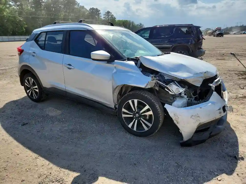 3N1CP5CU7JL510454 2018 NISSAN KICKS-3